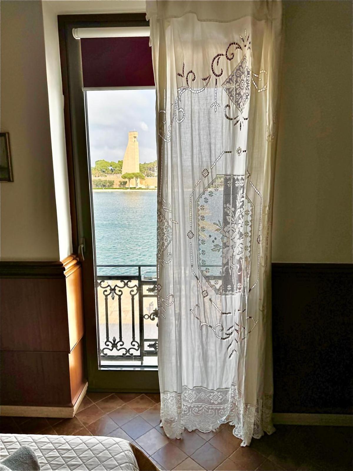 Appartement Regina Del Porto à Brindisi Extérieur photo